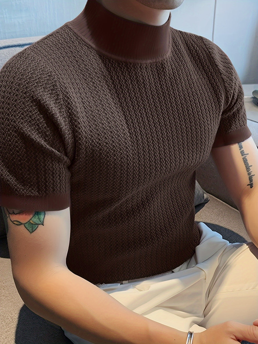 T-shirt homme | uni et rayé | confort décontracté | mélange de coton | design classique